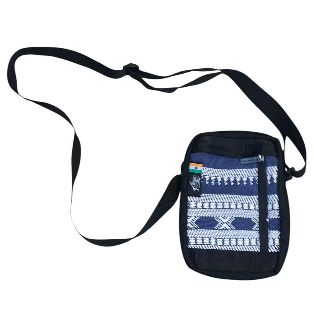Ethnotek Chaalo Pocket Crossbody Bag‎ India Vankar Pattern Blue Tribal Festival